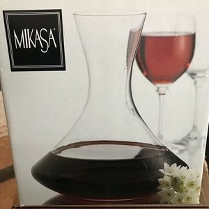 Mikasa Nicole Wine Carafe NWT Never Used